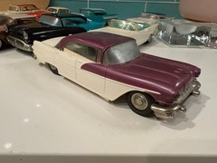 1956 Pontiac Star Chief 4-Door Hardtop Dealer Promo Model Car PURPLE METALLIC