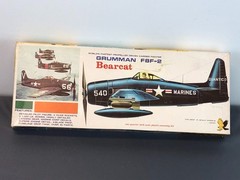 Lot of 3 Diff MILITARY ARMOURED TANK Sd KfZ M-48 BOMBER GRUMMAN F8F-2 Model Kit