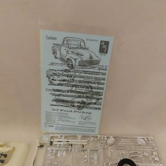 AMT ‘53 Ford Pickup Truck 3-in-1 Trophy Series 1/25 Scale Model Kit AMT882/12