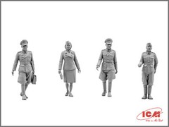 ICM 35539 1:35 Typ 320 (W142) Saloon with German Staff Personnel scale model