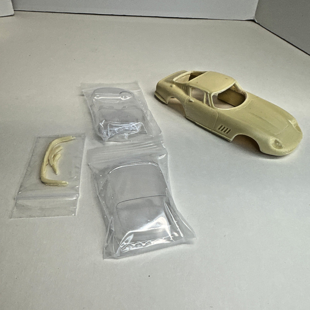 1/32 Resin Slot Car Body kit Ferrari 275 GTB4