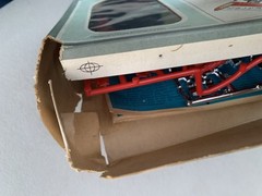 1975 Matchbox 1/32 Surtees TS16/03 Model Kit DAMAGED BOX UNBUILT MISSING A TIRE