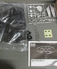 1995 BATMOBILE BATMAN FOREVER #6720 REVELL SCALE 1:25 DC COMICS MINT IN BOX