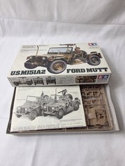 Tamiya MRC U.S M151A2 Ford Mutt 1/4 Ton Truck Utility 1:35 Scale Model Kit 1/35