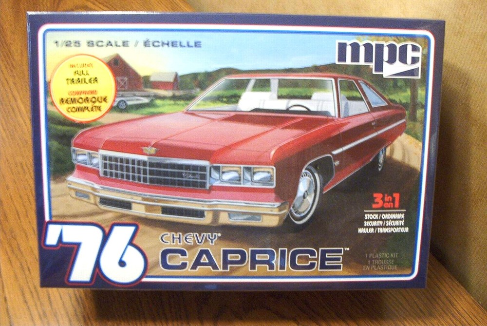 MPC ’76 CHEVY CAPRICE with FULL TRAILER 1/25 SCALE MODEL KIT