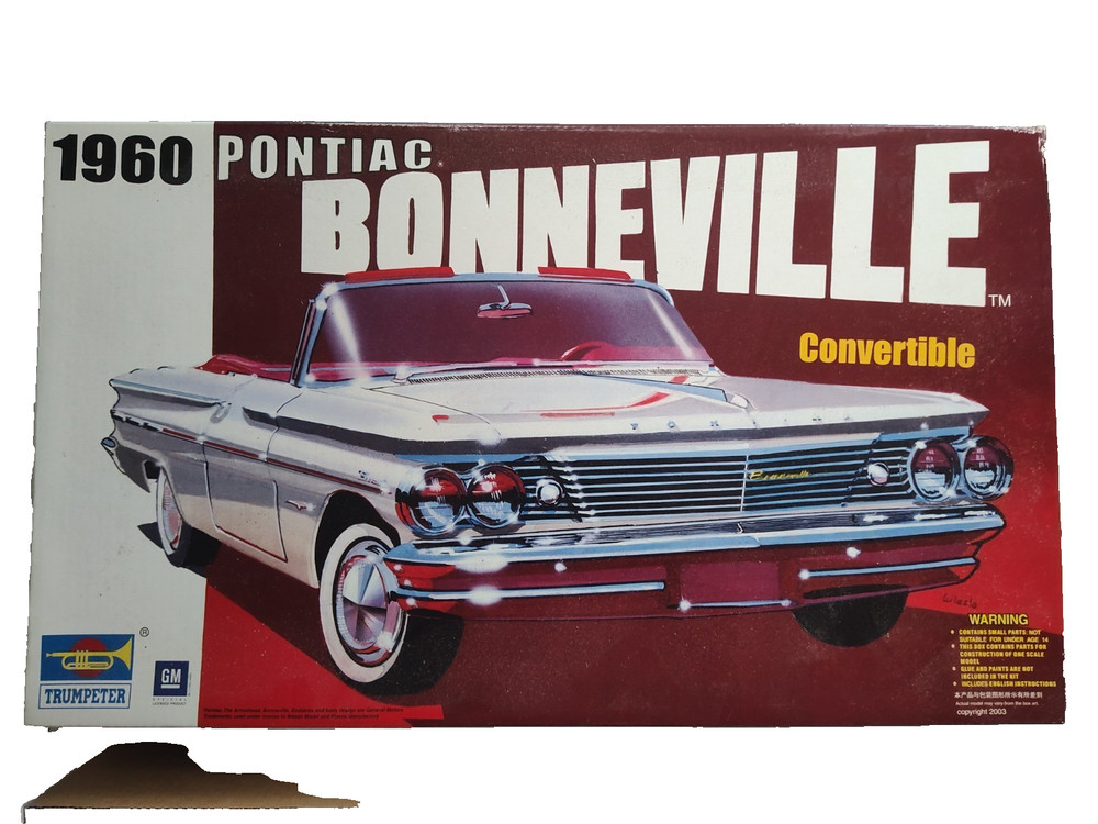 M5-TOP Sealed Trumpeter 1960 Pontiac Bonneville 1/25 02051 Convertible Coupe