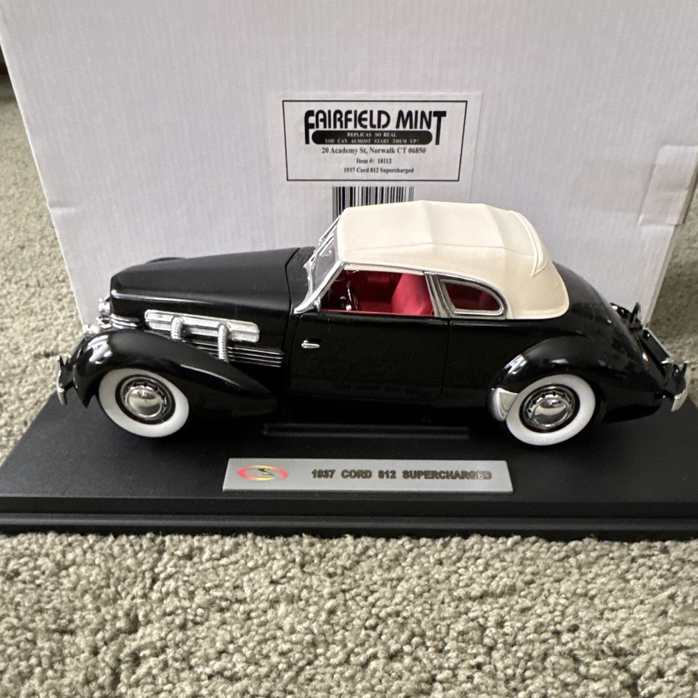 Fairfield Mint 1937 Cord 812 Supercharged Black White Red Model Car Opening Doo…