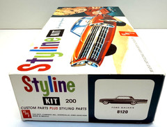 AMT 1:25 Scale Styline 1961 Ford Galaxie Hartop Sealed Inside Boxed Model Kit