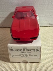 1994 and 95 Chevrolet Corvette ZR-1s. 1/25 promos AMT in Torch Red. 95 last ZR-1