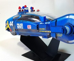 Blade Runner Spinner 1/24 built & painted weathered with custom display stand