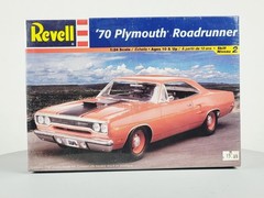 2004 SEALED Revell Kit: ’70 Plymouth Roadrunner 1/24 #85-2980