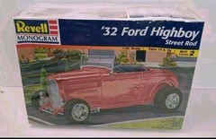 REVELL Monogram 85-7625 1932 Highboy Street Rod MODEL KIT 1:25 New