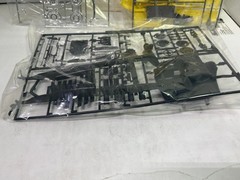 1/16 ENTEX #8501 1936 MERCEDES 540K MAHARAJA ROADSTER YELLOW UNBUILT MODEL KIT