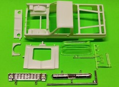 1978 Chevy Blazer Pulled Pork Pulldozer 1/24 Hood Body Glass Windshield Grill