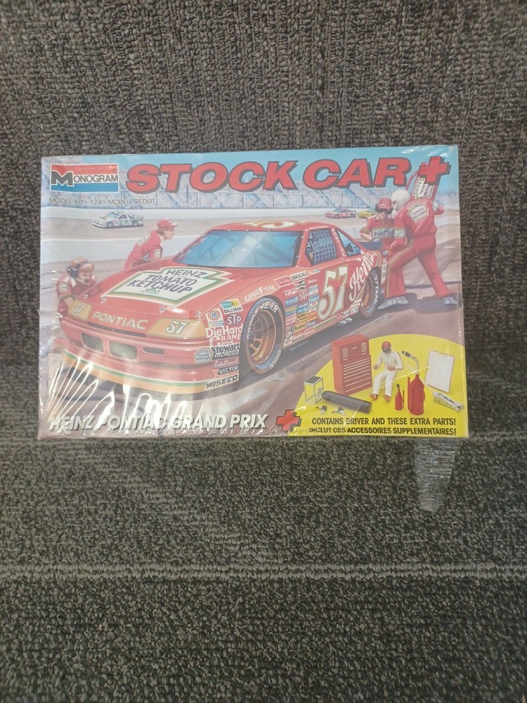 1990 (Sealed) Monogram  #57 Heinz Pontiac Grand Prix Stock Car 1:24 Kit # 2914 