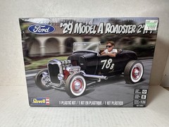 Revell 1929 Ford Model A Roadster Hot Rod 1:25 Model Kit #85-4463 NEW SEALED