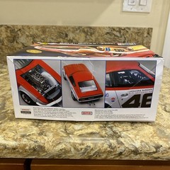 Revell BRE Datsun 240Z Pete Brock Racing John Morton 1:25 Model Kit Car Nissan