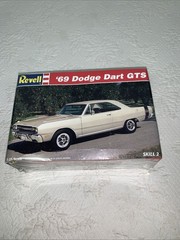 Revell 1/25 Scale Sealed Model Kit ‘69 Dodge Dart GTS Skill 2 1969 Mopar (EX)