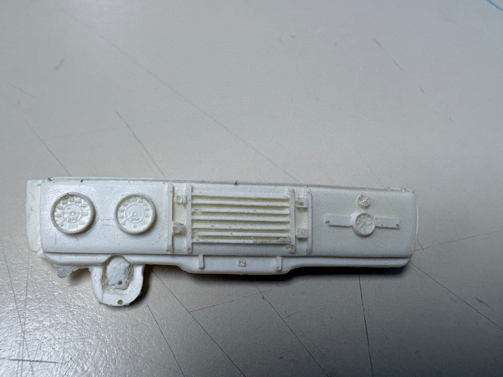Vics Resins 1939 Ford Dashboard 1/25