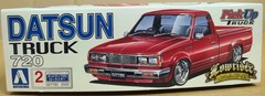Aoshima 1/24 Datsun Truck 720 Lowrider Pick Up Truck Nissan Plastic Model Kit