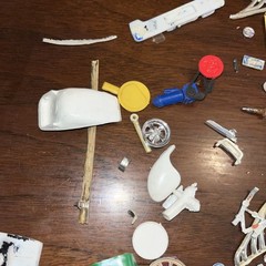 Vintage Lot Of Plastic Model Car Parts And Pieces (Lot Jy492)