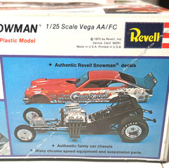 Revell Gene Snow’s Snowman Chevy Vega Drag Car 1/25 Plastic Model Kit H-1459