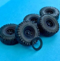 1/24 Scale Resin 15″ Bead lock Wheels & Thornbird Mud Tires Set Of 5 3D Printed