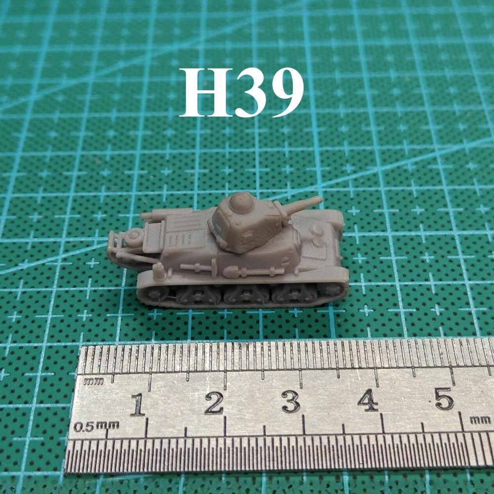 French H39 Tank, 3D Printed ,1/144 Scale Mini Tank Model,Resin