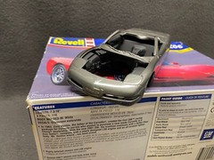 Revell ’98 Corvette Roadster Z06 Custom Painted Model 1/25 Detailed Trim Vette