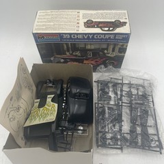 Monogram 1939 Chevy Coupe Street Rod Car Kit #2719 1/24 Scale New