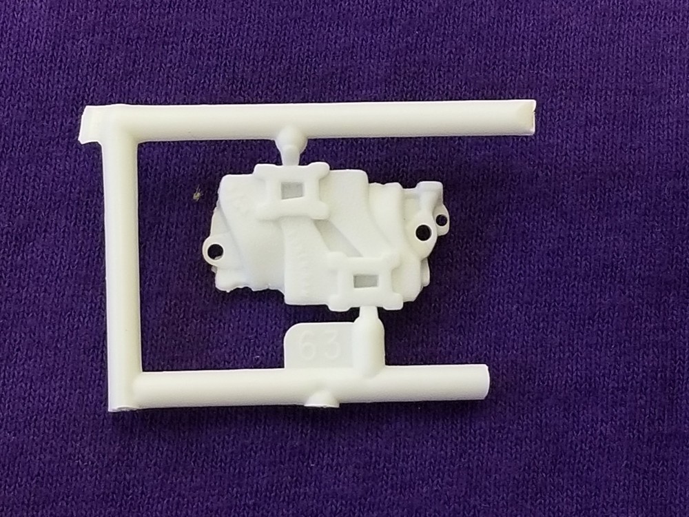 1962 Chevrolet Impala 409 M/T POWER RAM INTAKE MANIFOLD from 1:25 AMT Model 62