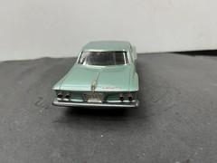C13 Johan 1962 Plymouth Fury Hardtop Nice vintage built model 1/25 McM.