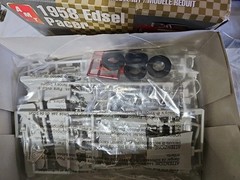 AMT 1958 Edsel Pacer Kit # 31979 Bags Factory Sealed 1:25 Bin BH