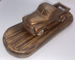 1948 GMC FC Pickup Promo 1/29 National Products Wood-base Mounted Bronze Award