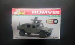 Revell Snaptite Military Humvee Hummer Model Kit # 85-1909 Factory Sealed Box