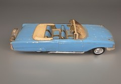 AMT 1960 Mercury Park Lane Custom Convertible Screw Bottom Built Model Car Kit