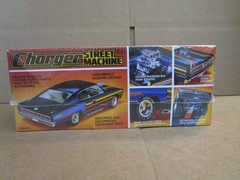 MPC/1028 1967 DODGE CHARGER STREET MACHINE FREE SHIP