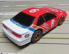 For H0 Slotcar Racing Model Railway – Thunderbird with Tomy Chassis #EBS853