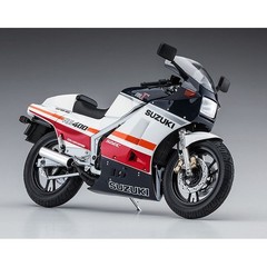 Hasegawa #21732 1/12 SUZUKI RG400 Gamma EARLY RED/WHITE