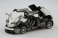 AOSHIMA The Supercar No. 2 PAGANI Huayra 2012 1/24 Scale Plastic Model Kit