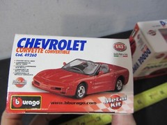 Corvette Convertible w/ Dodge Viper bburago Metal Model kit 1:43 burago