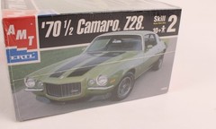 AMT/ERTL Model ’70 1/2 CAMARO Z28 Kit #30086 2001 Sealed