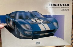 LS 02268 FORD GT40 1964 Daytona winner kit 1/24 McM Niob