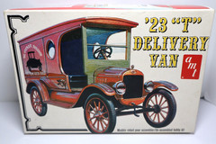AMT 1923 23 Ford T Nestle Delivery Van 1/25 Model Kit New MIB Complete