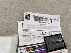 AMT 1:25 Dirty Donnys Vantasy 1970 Customizable Chevy Van Open Box w/ Decals