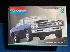 1/24 MONOGRAM 1969 DODGE 440 SIX PACK SUPER BEE READ MODEL NO BODY KIT B14