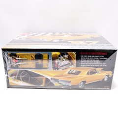 AMT 1967 Chevy Chevelle Pro Street 1:25 Scale Model Car Kit
