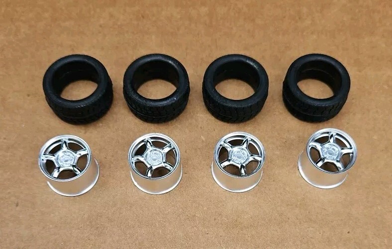 Tamiya 1/24 1991 MAZDA EFINI RX-7 WHEELS AND TIRES