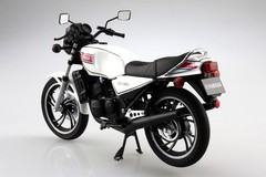 Aoshima 1/12 Diecast Motorcycle, 1/12 Yamaha RZ250 NEW PEARL WHITE
