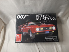 AMT James bond 007 1971 Ford Mustang Mach1 1/25 model kit sealed hobbies